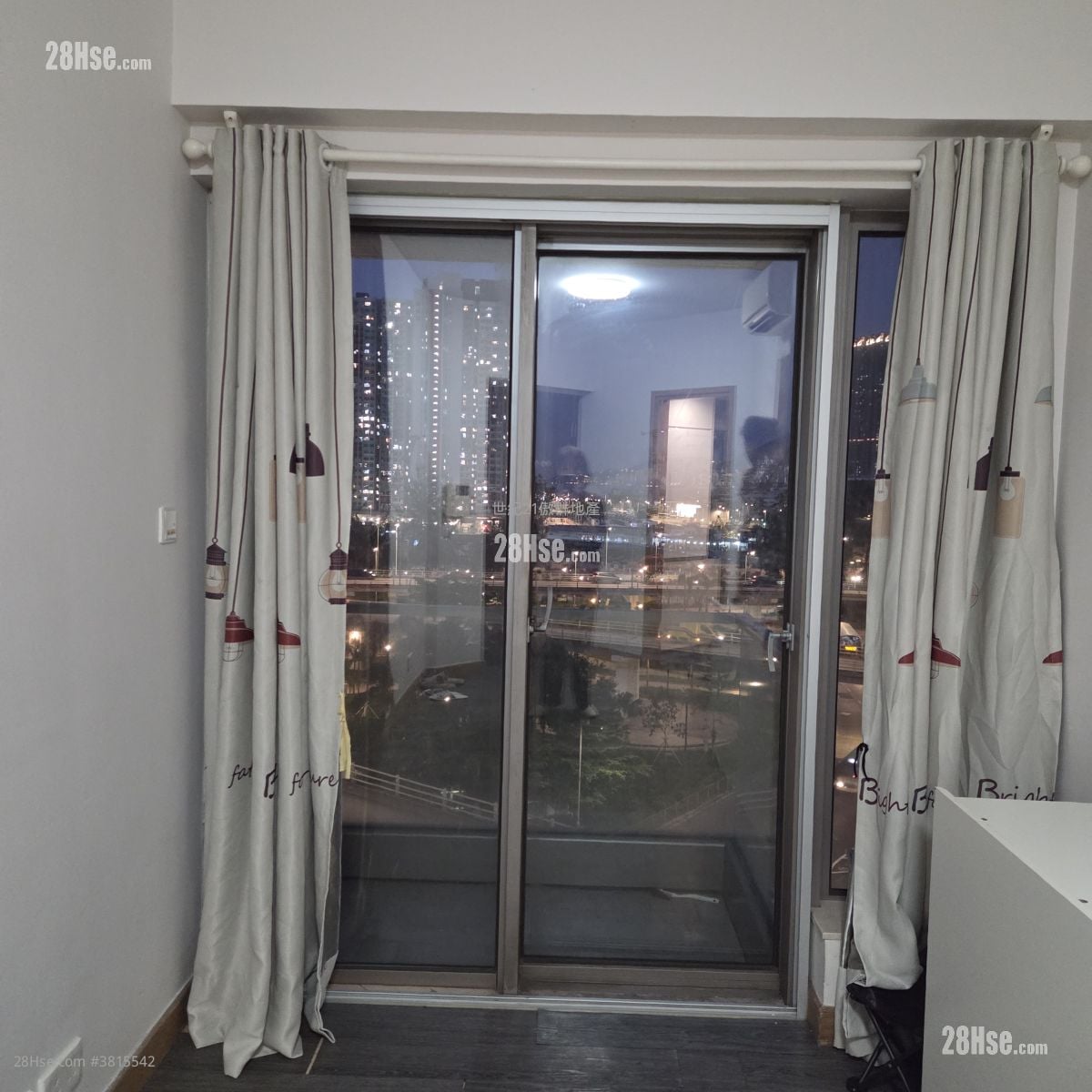 御太子 租盘 2 房 , 1 浴室 409 平方尺