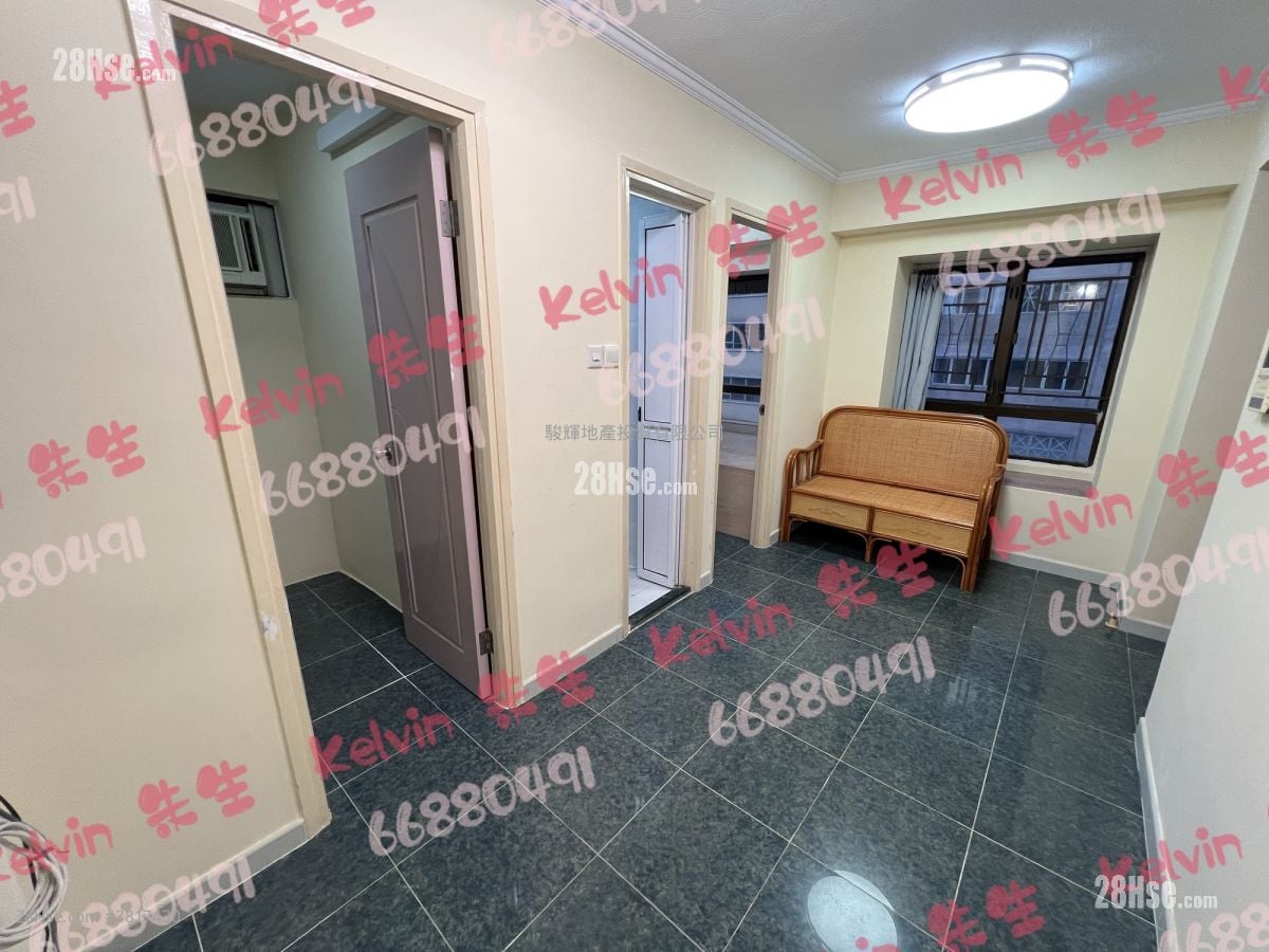 On Ying Mansion Rental 2 Bedrooms 230 ft²