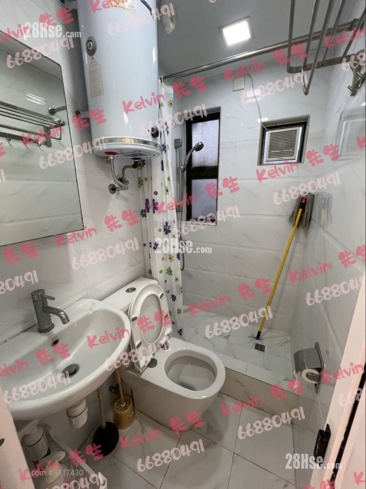 On Ying Mansion Rental 2 Bedrooms 230 ft²