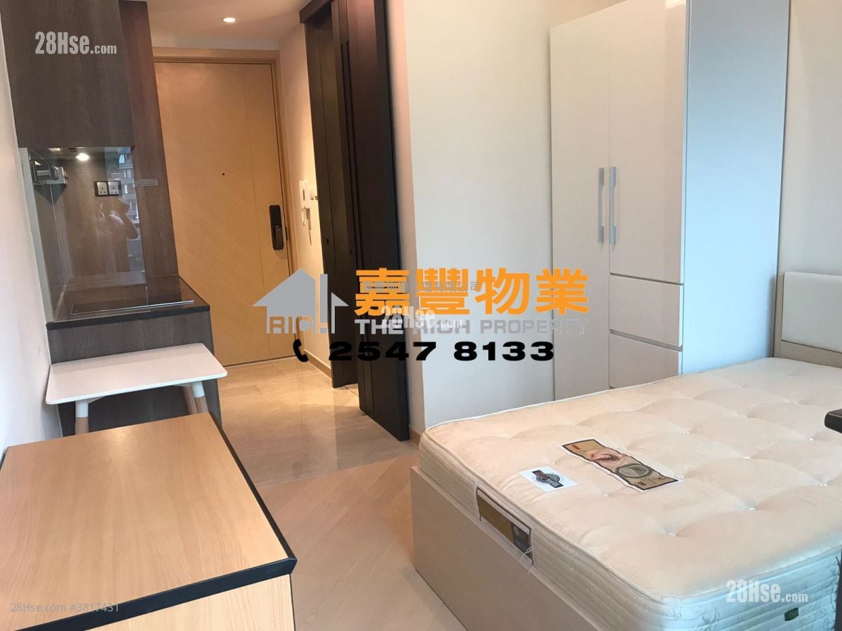 Novum West Sell Studio , 1 Bathroom 195 ft²