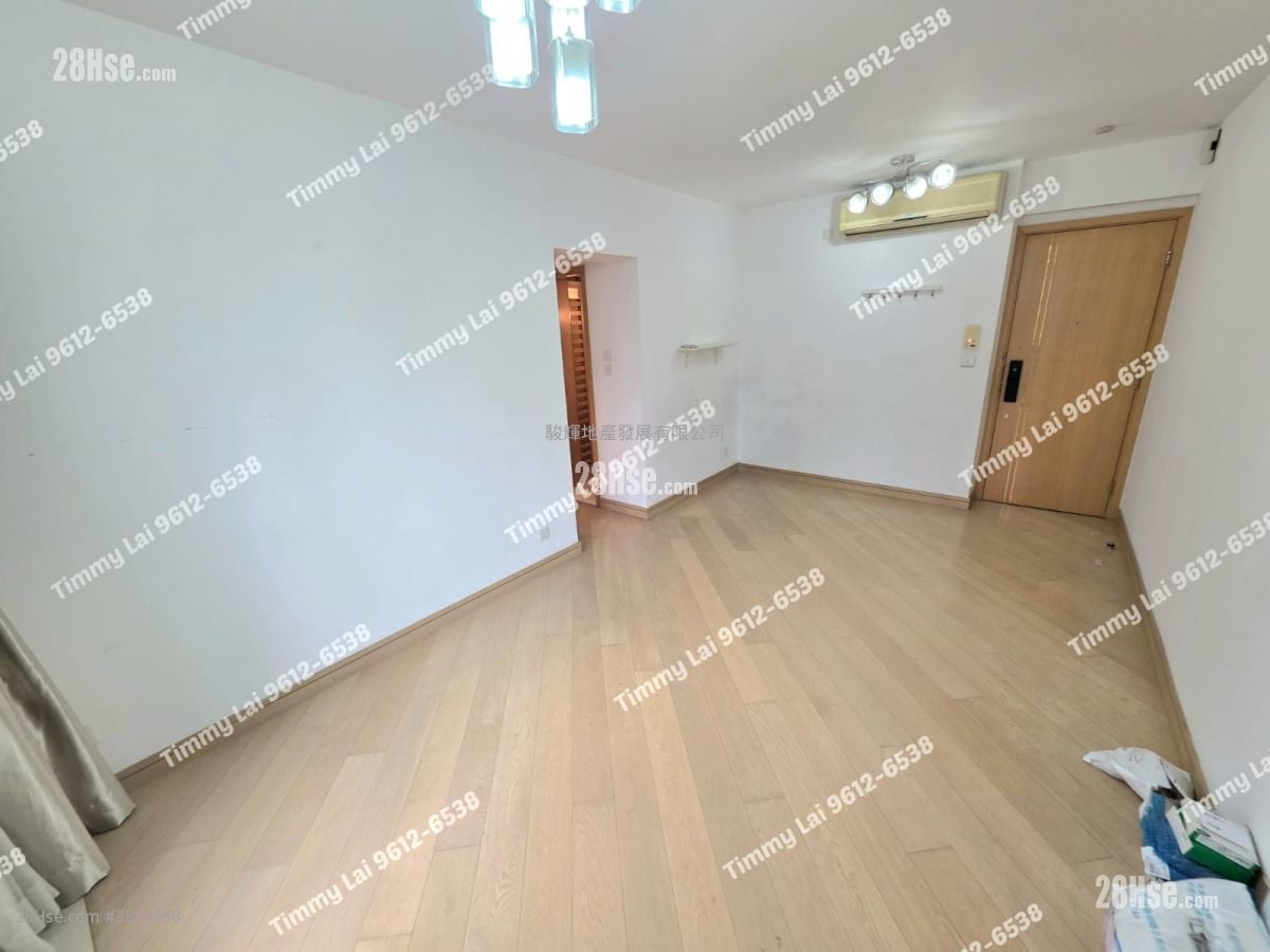 Macpherson Place Rental 561 ft²