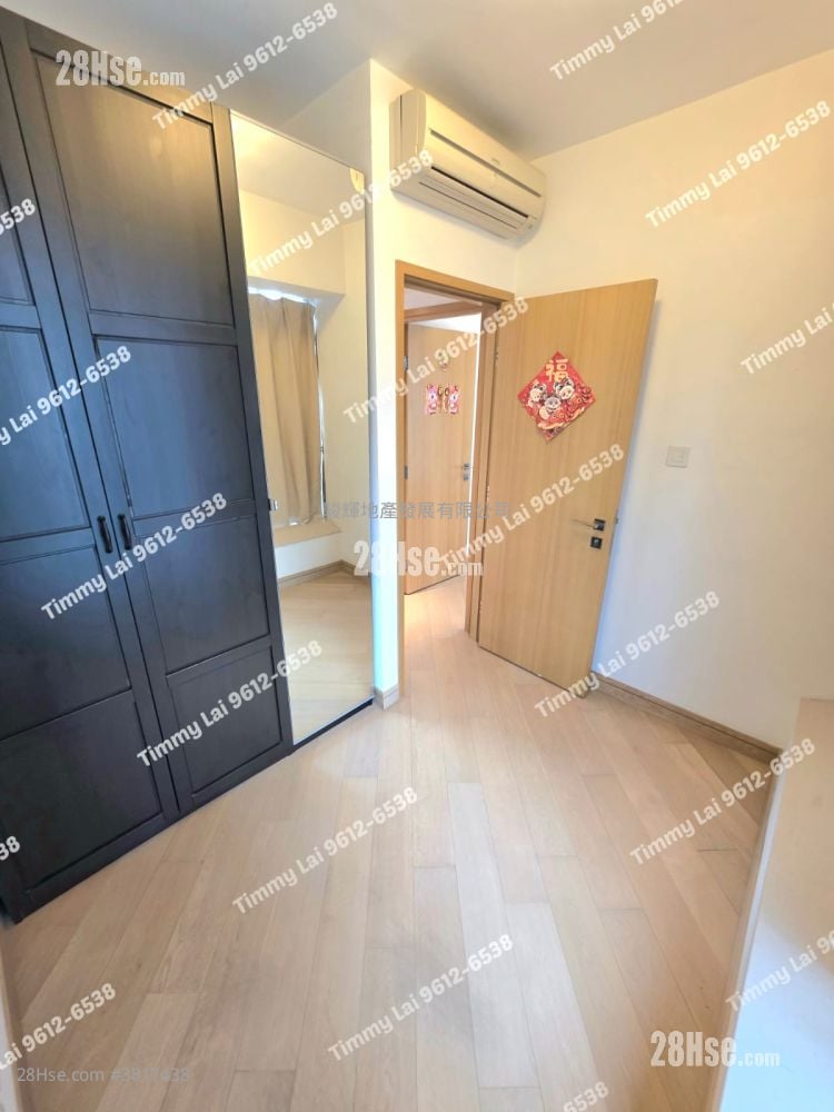 Macpherson Place Rental 561 ft²