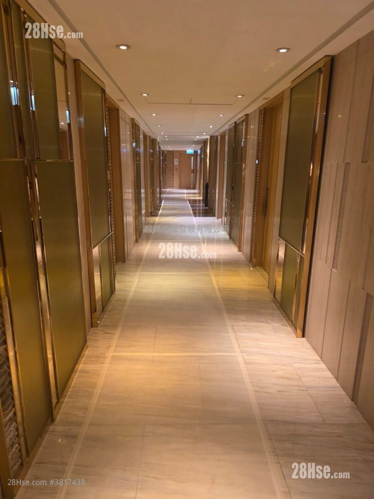 Macpherson Place Rental 561 ft²