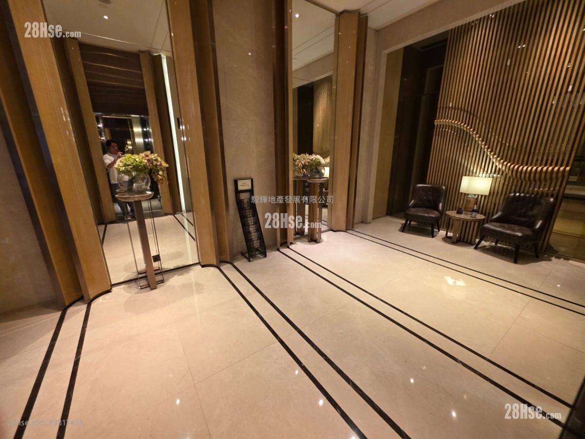 Macpherson Place Rental 561 ft²