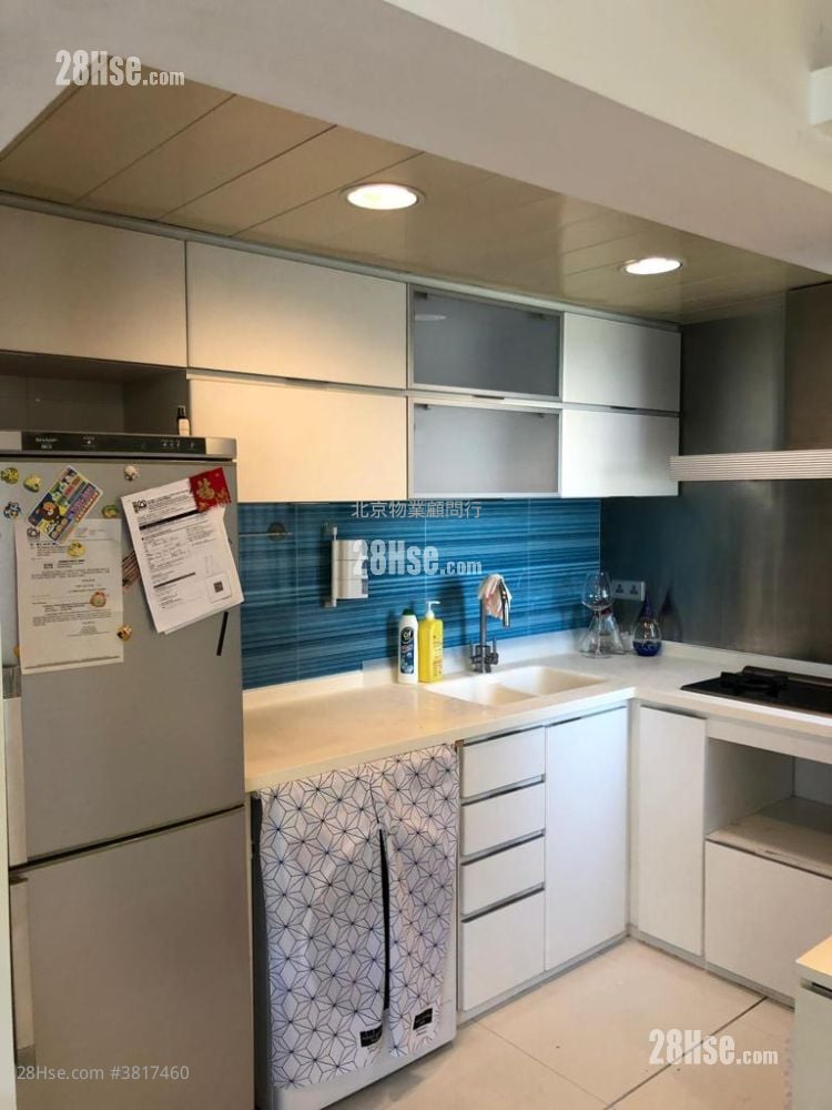 Kornhill Rental 3 Bedrooms , 1 Bathroom 596 ft²