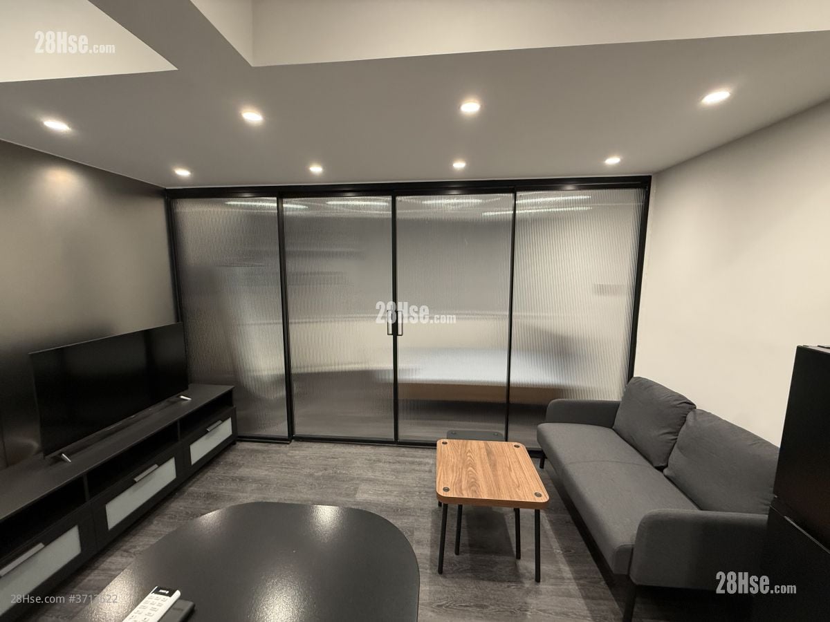 卑利街17号 租盘 1 房 , 1 浴室 370 平方尺