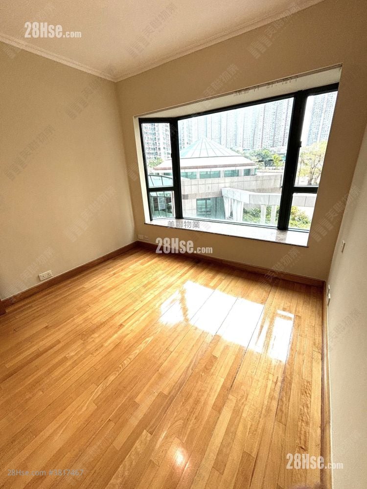 主人房: 灝景灣 售盤 2 房 , 1 浴室 531 平方呎