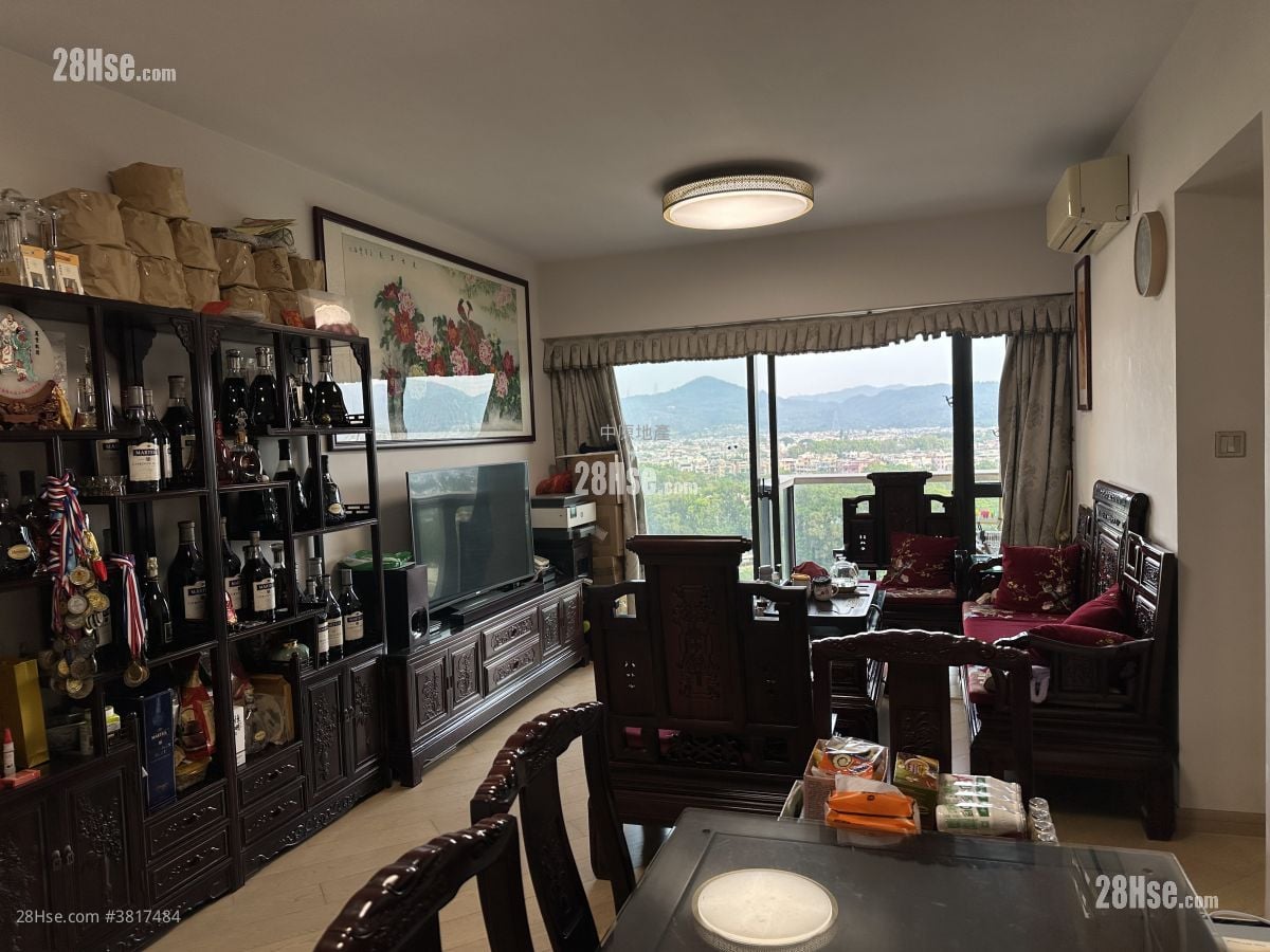 溱柏 售盤 3 房 , 2 浴室 951 平方呎