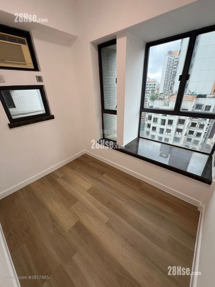 富華廣場 售盤 2 房 , 1 浴室 339 平方呎