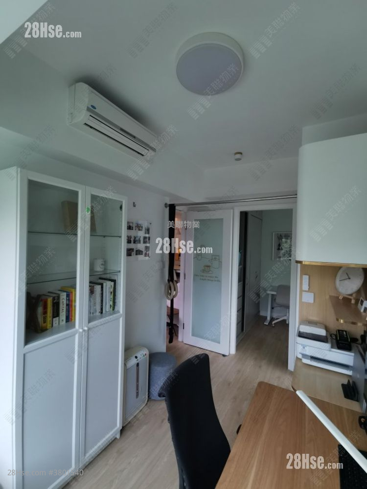 Festival City Sell 3 Bedrooms , 2 Bathrooms 741 ft²