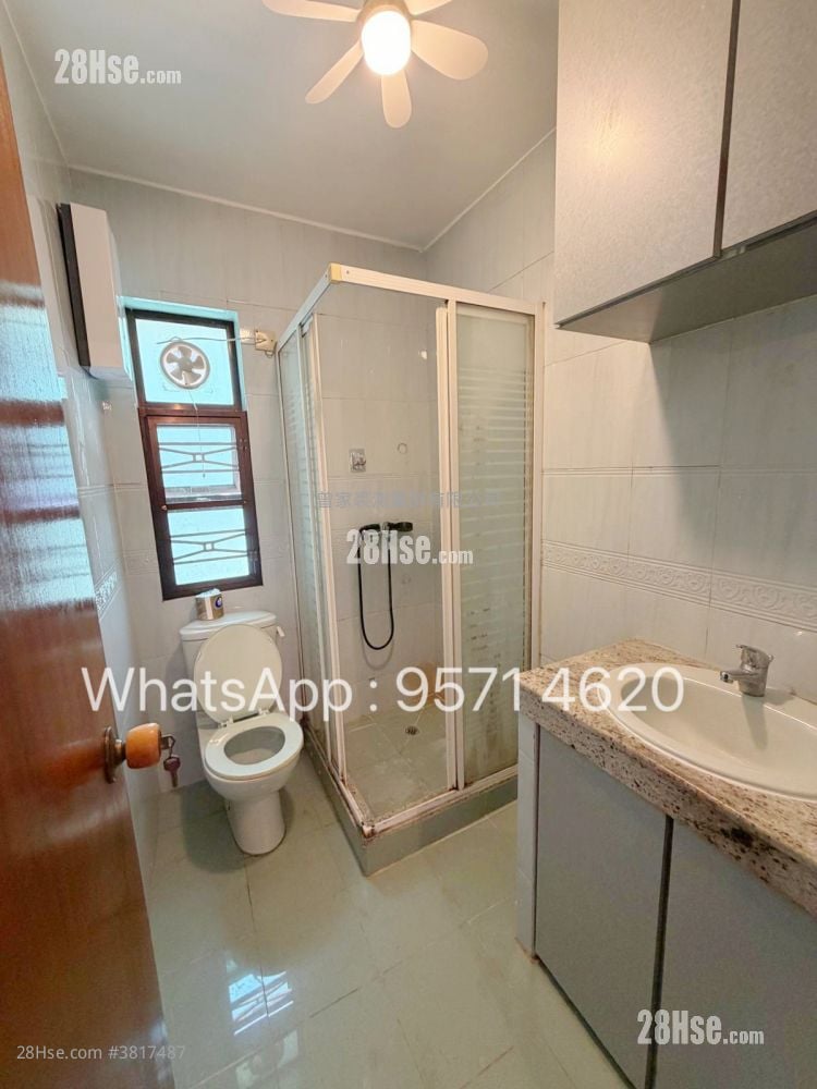 村屋 租盤 2 房 550 平方呎