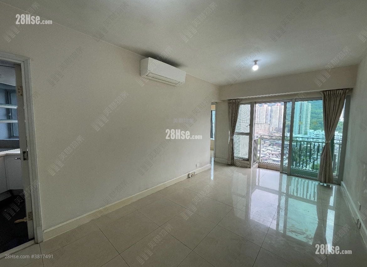 Festival City Sell 3 Bedrooms , 2 Bathrooms 742 ft²