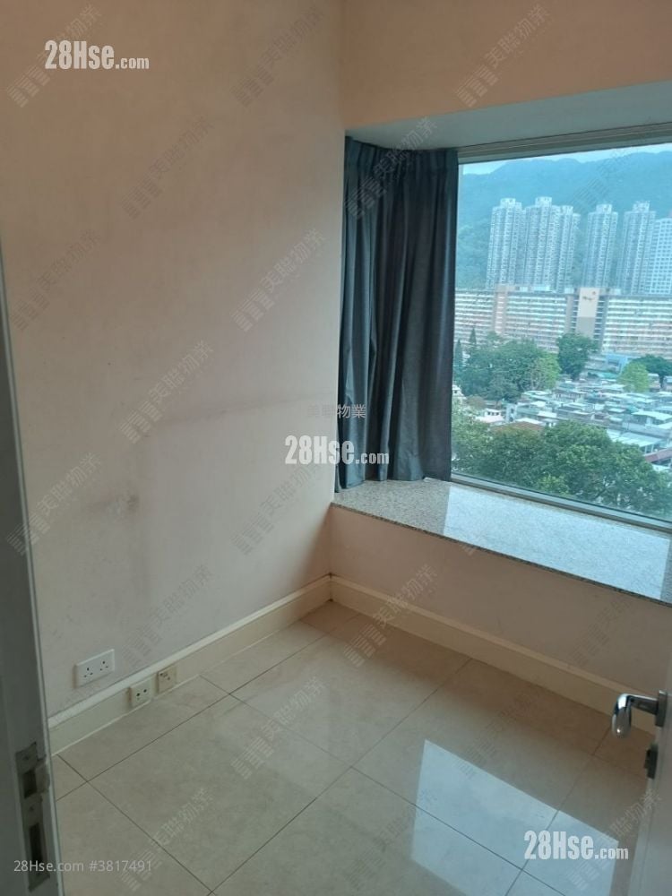 Festival City Sell 3 Bedrooms , 2 Bathrooms 742 ft²