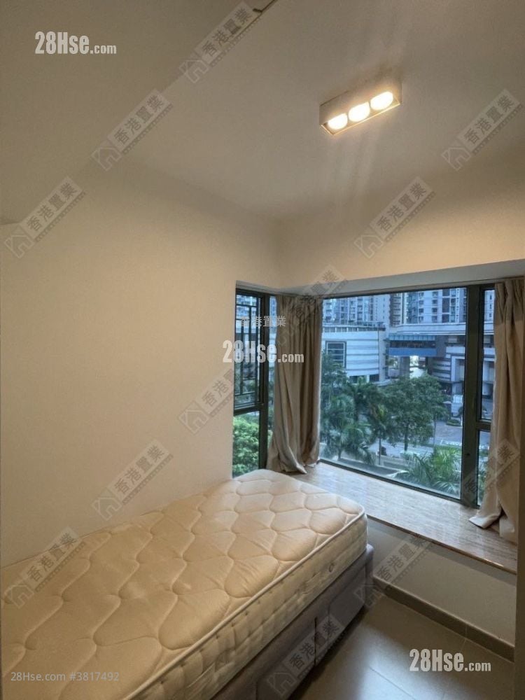 Island Harbourview Sell 3 Bedrooms 647 ft²