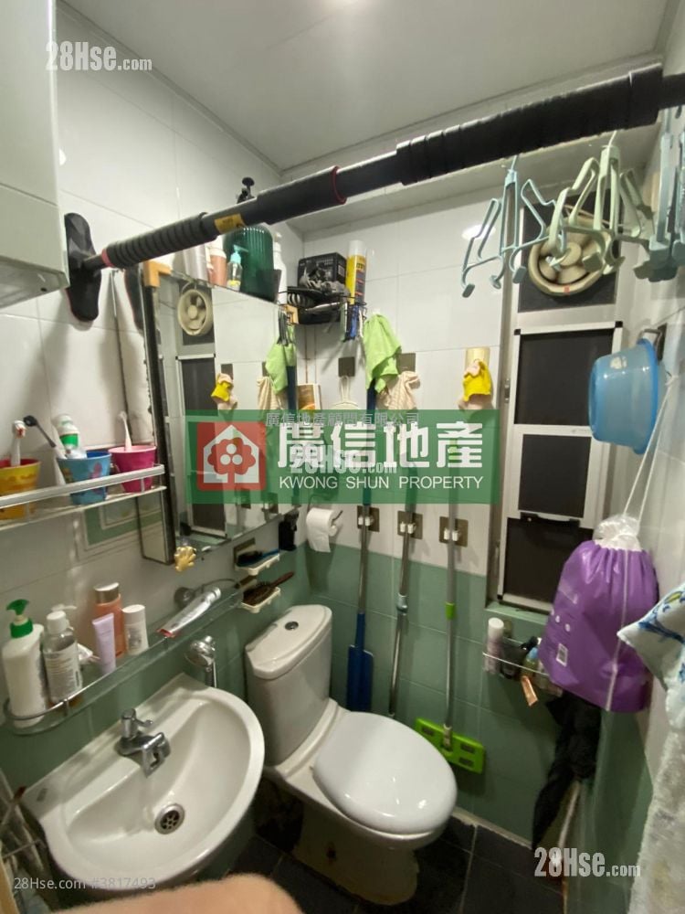 寶寧大廈 售盤 3 房 , 2 浴室 470 平方呎