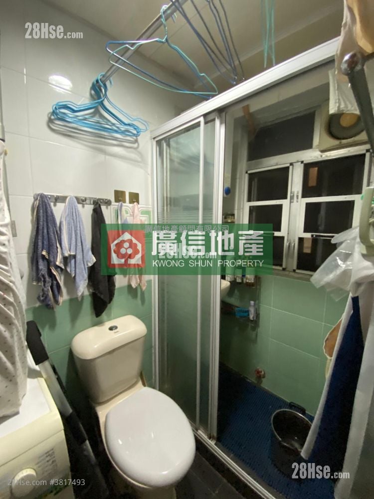 寶寧大廈 售盤 3 房 , 2 浴室 470 平方呎