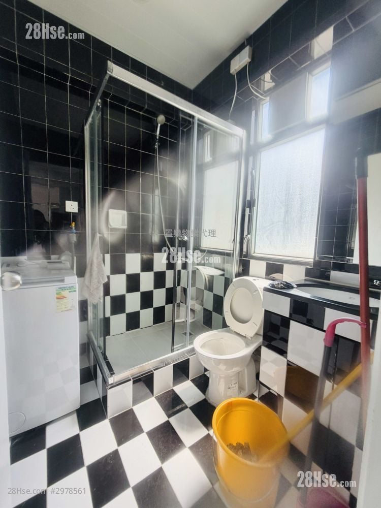 景輝大廈 售盤 1 房 , 1 浴室 461 平方呎