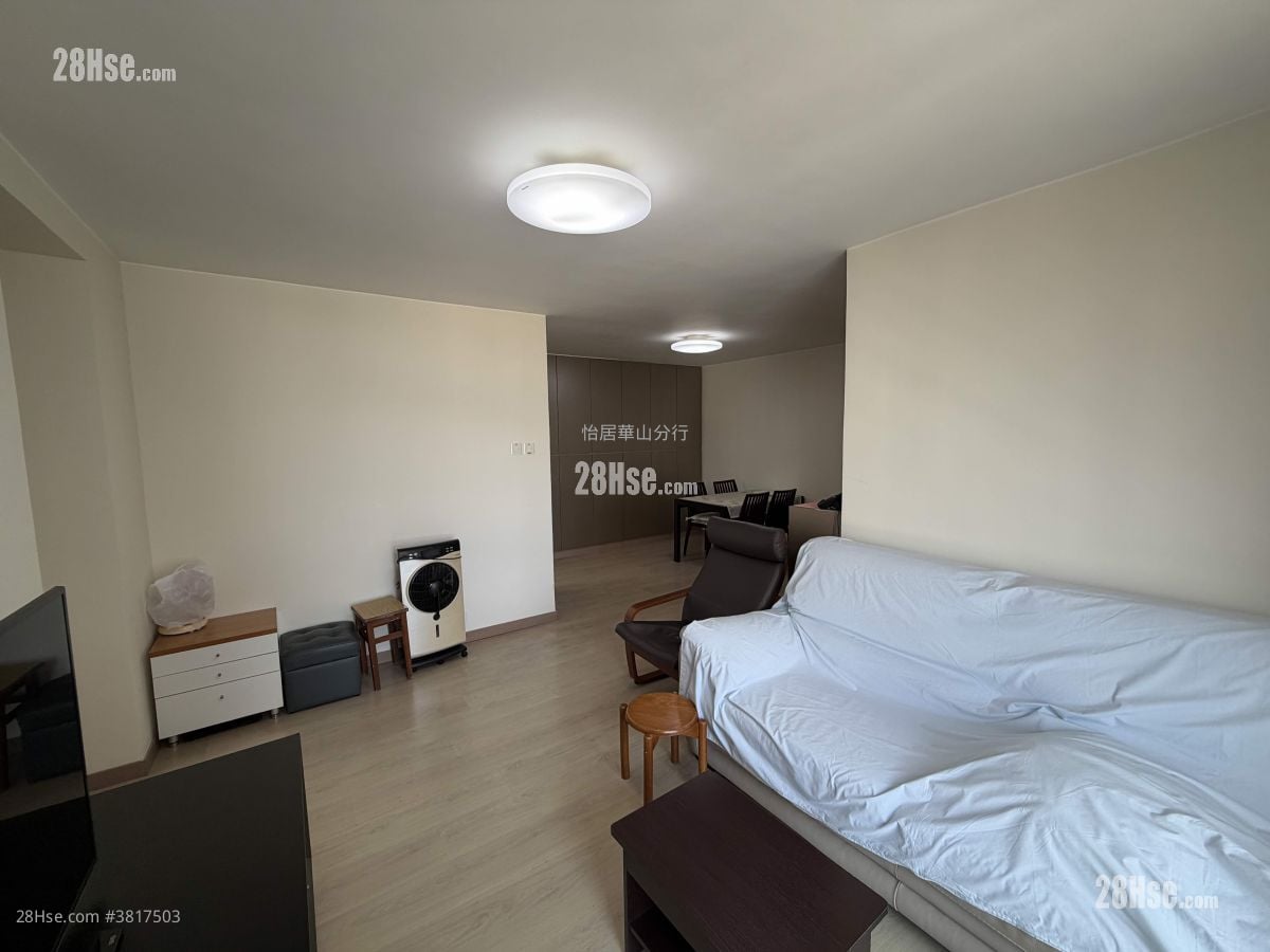 太古城 售盤 3 房 , 2 浴室 708 平方呎