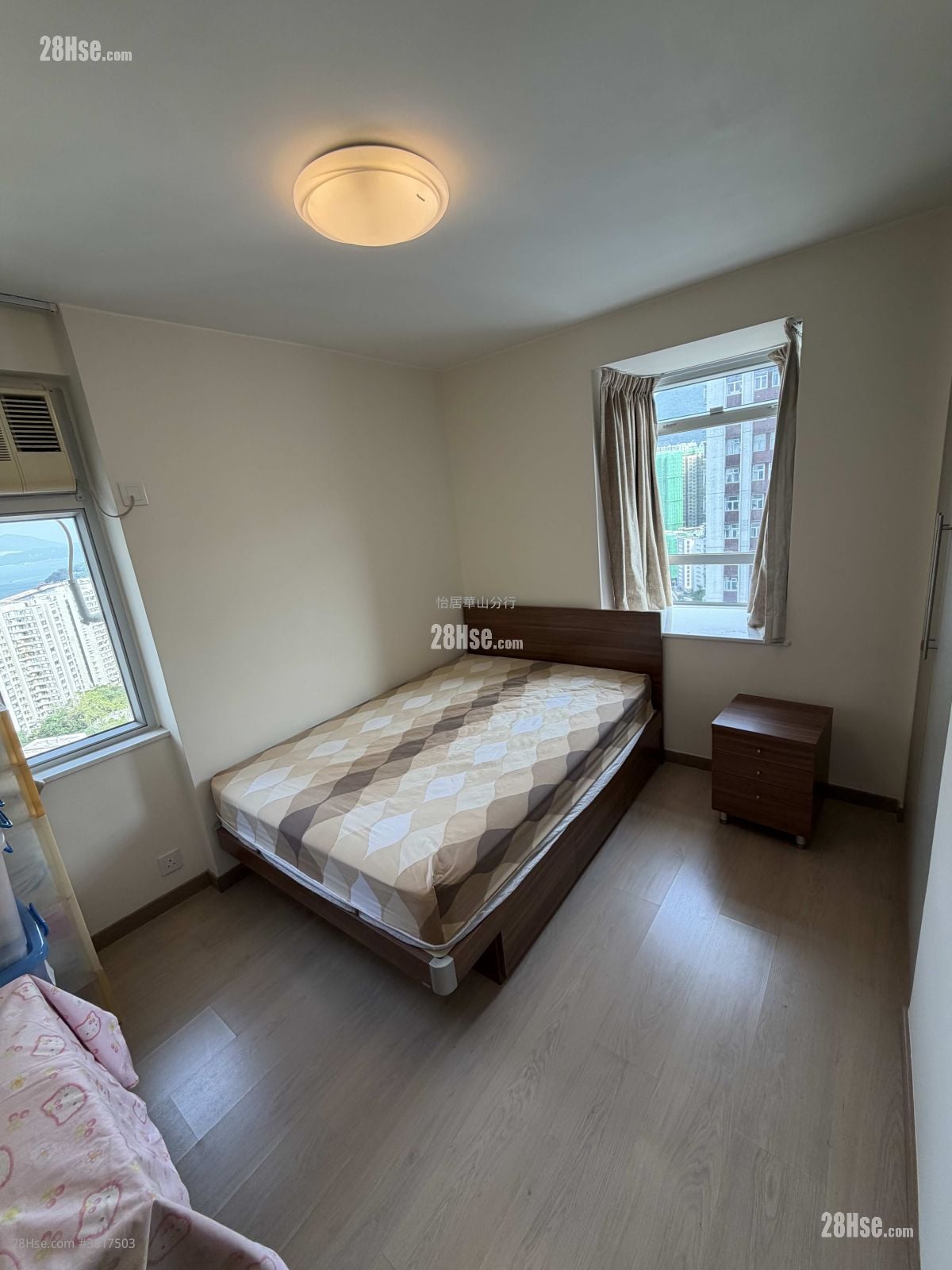 太古城 售盤 3 房 , 2 浴室 708 平方呎