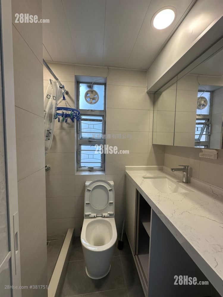 荃灣中心 租盤 422 平方呎