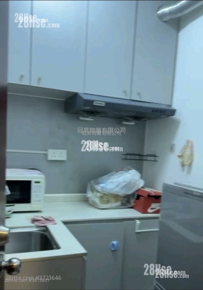 豪華閣 租盤 1 房 , 1 浴室 130 平方呎