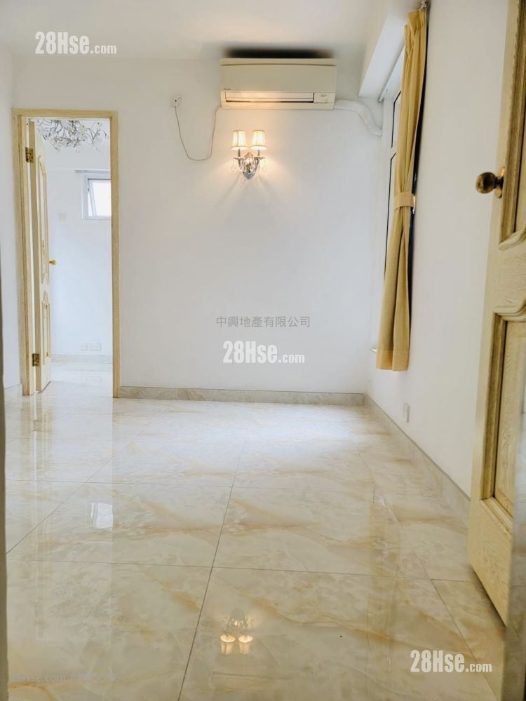 Ko Kie Building Sell 1 Bedroom , 1 Bathroom 264 ft²