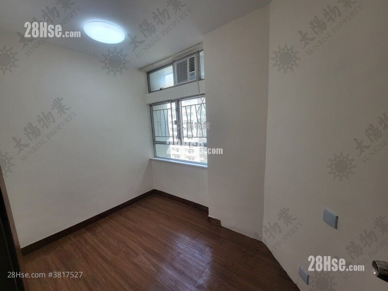 黄埔花园 售盘 2 房 389 平方尺