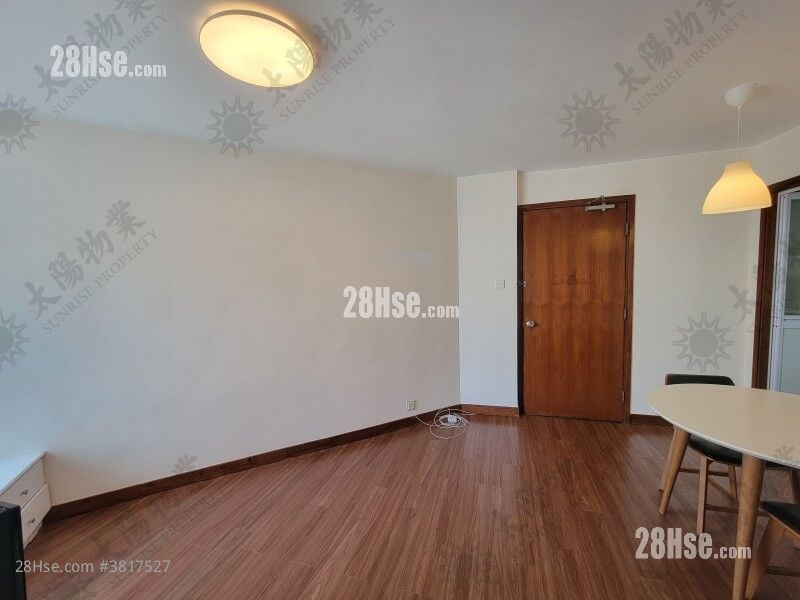 黄埔花园 售盘 2 房 389 平方尺