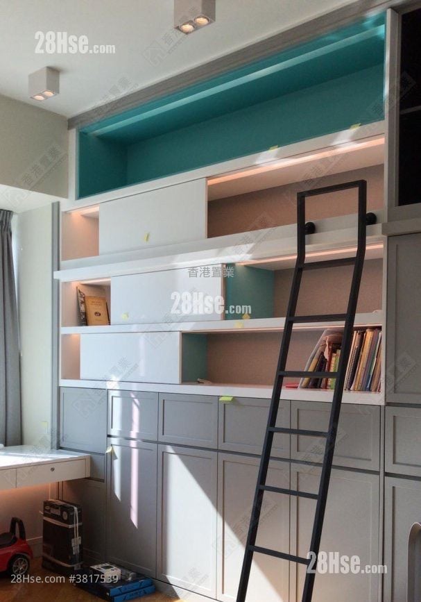 Harbour Green Sell 4 Bedrooms , 4 Bathrooms 1,689 ft²