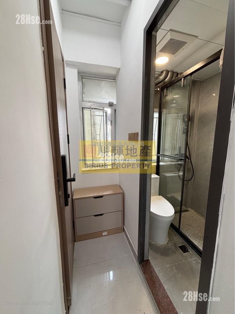 Lee Wah Building Rental 1 Bedroom , 1 Bathroom 160 ft²