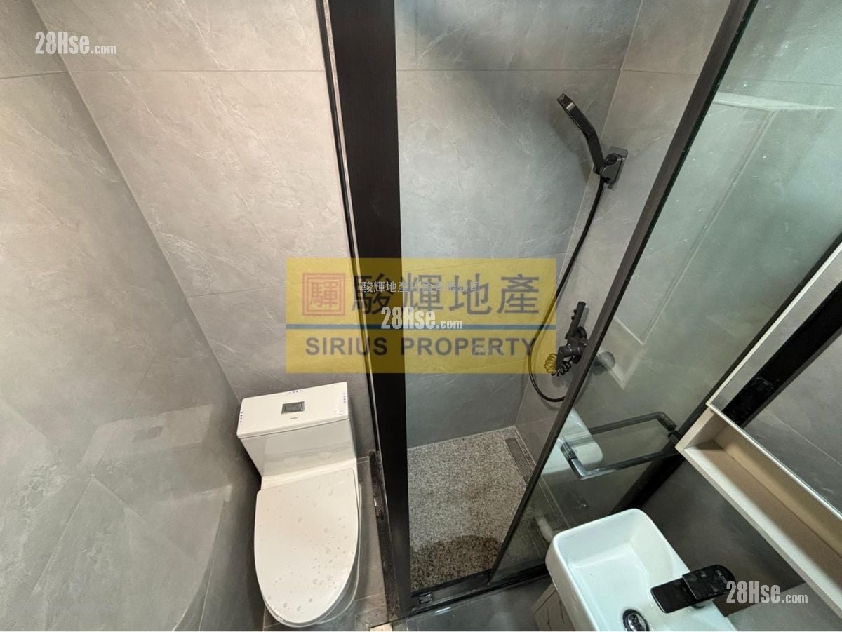 Lee Wah Building Rental 1 Bedroom , 1 Bathroom 160 ft²