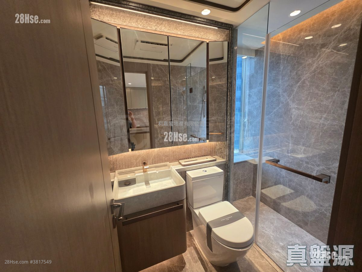 Pano Harbour Rental 4 Bedrooms , 4 Bathrooms 1,525 ft²