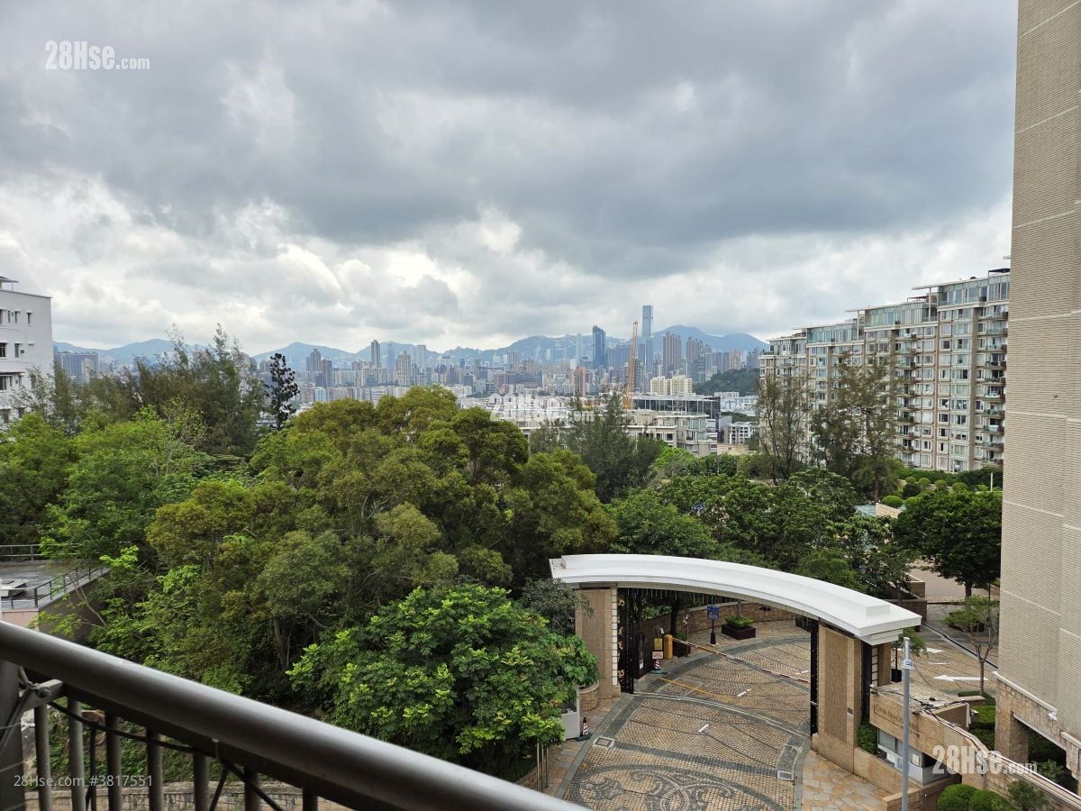 愚园 售盘 4 房 , 4 浴室 2,135 平方尺