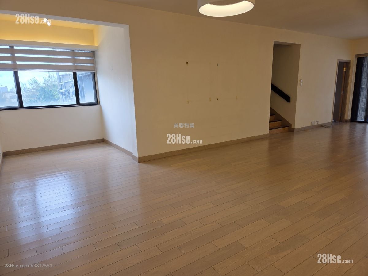 愚园 售盘 4 房 , 4 浴室 2,135 平方尺