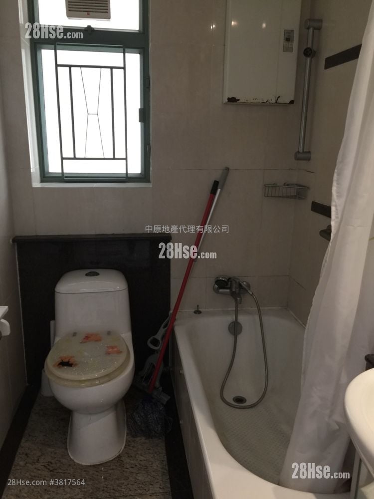 君傲湾 售盘 2 房 438 平方尺