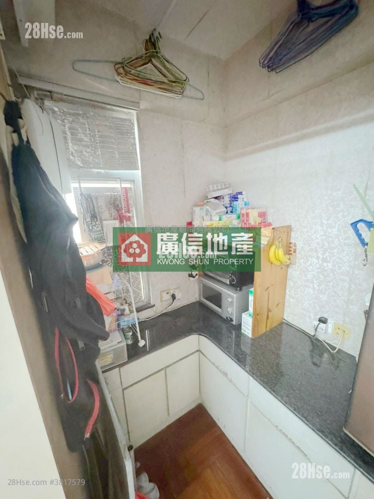 鸿禧大厦 售盘 2 房 , 1 浴室 307 平方尺