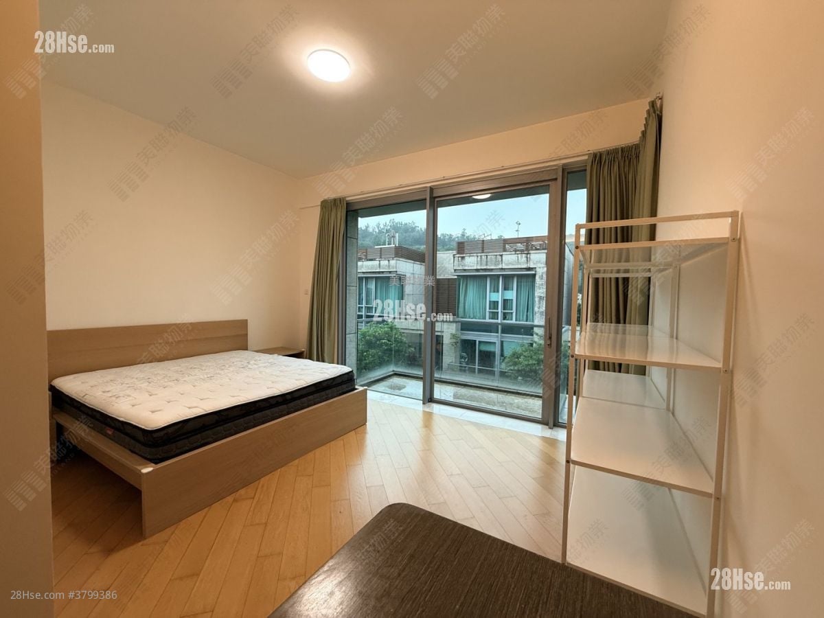 bedroom 1: The Vineyard Rental 3 Bedrooms , 4 Bathrooms 1,569 ft²