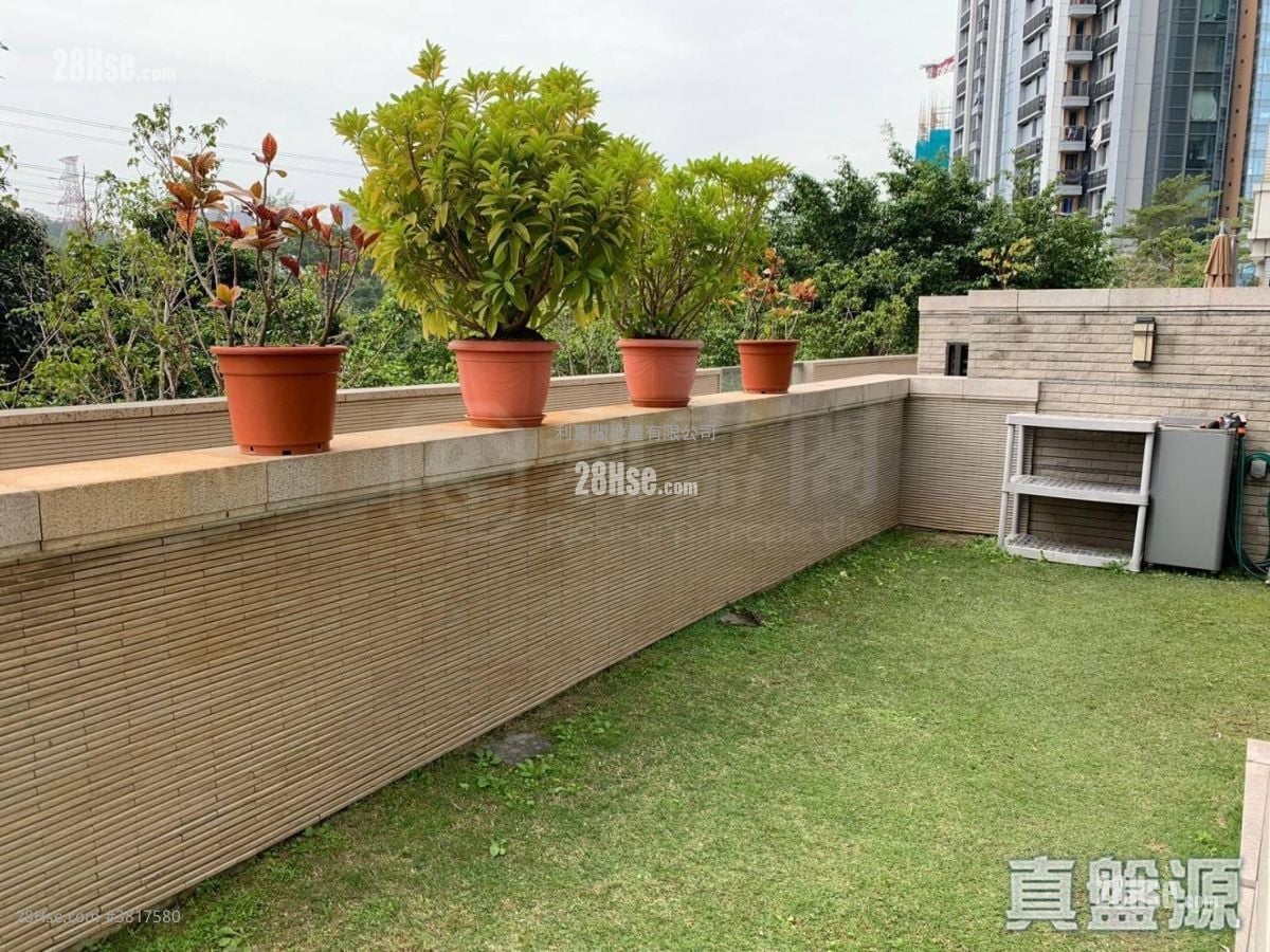 Riva Sell 4 Bedrooms 1,223 ft²