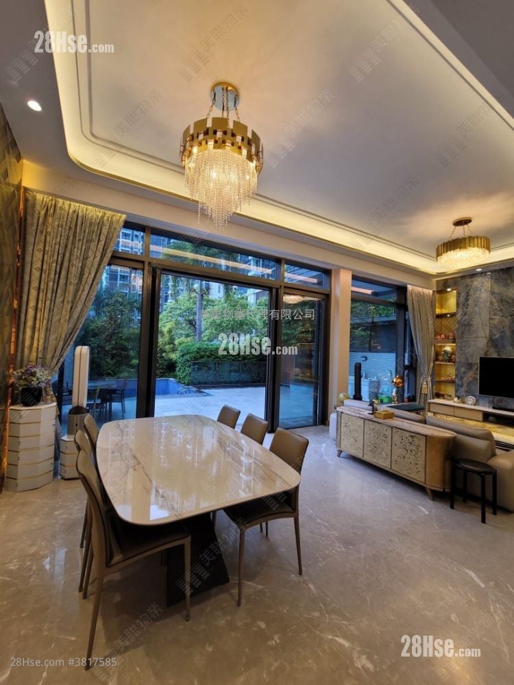 Monterey 售盘 4 房 , 3 浴室 1,843 平方尺