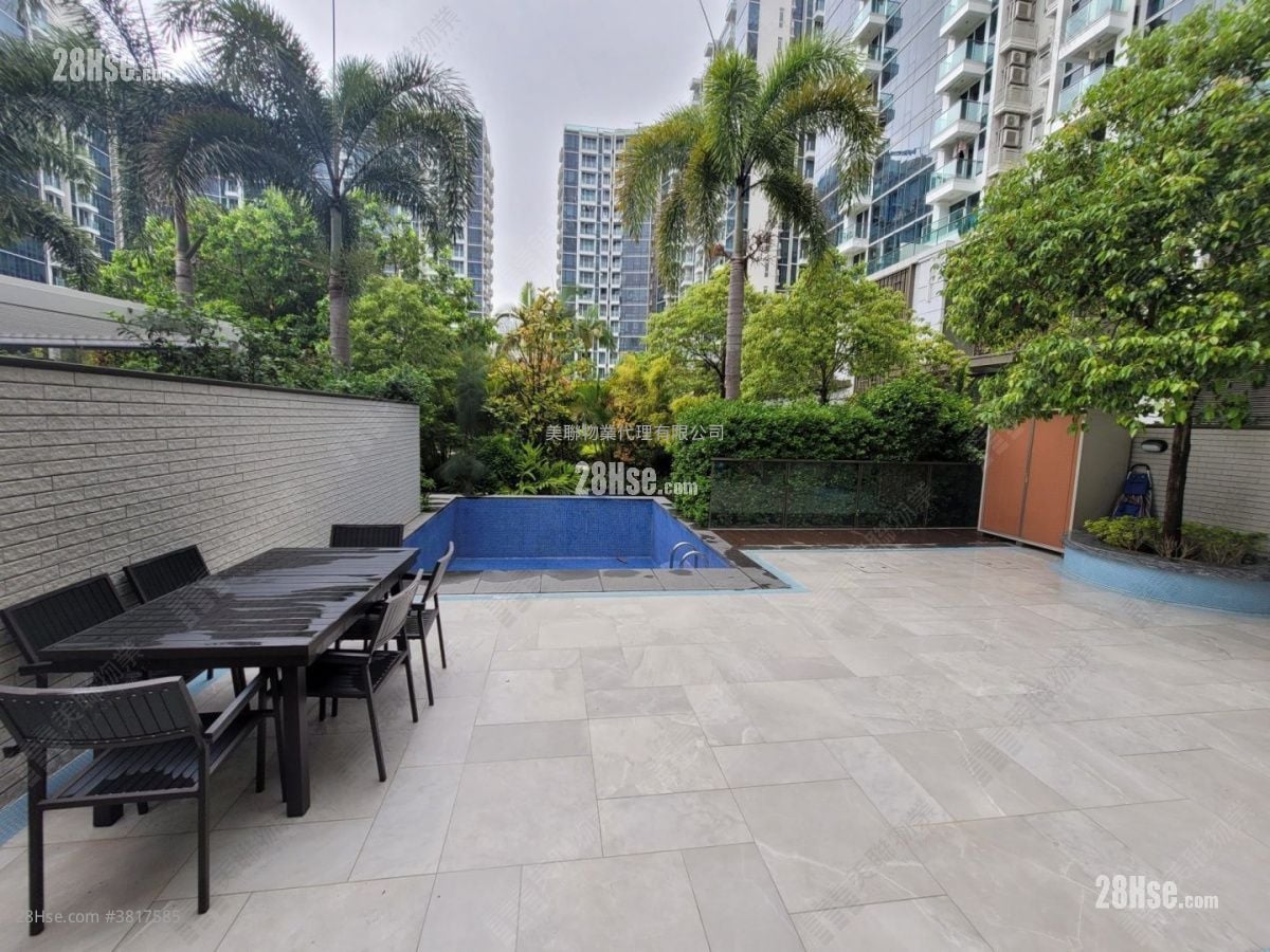 Monterey 售盘 4 房 , 3 浴室 1,843 平方尺