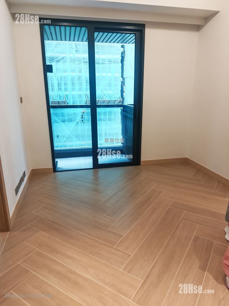 The Haddon Sell 3 Bedrooms , 1 Bathroom 430 ft²