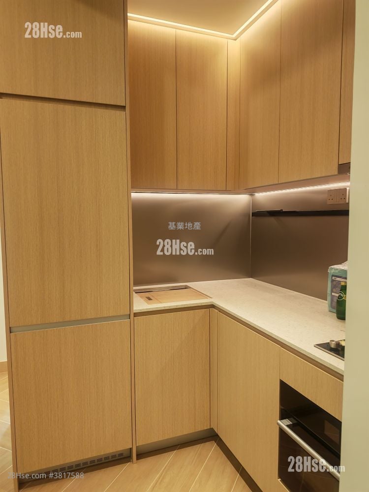 The Haddon Sell 3 Bedrooms , 1 Bathroom 430 ft²