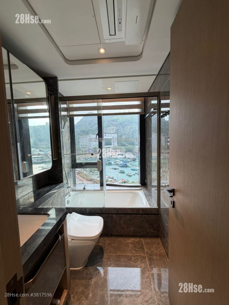 蔚蓝东岸 售盘 3 房 , 2 浴室 845 平方尺