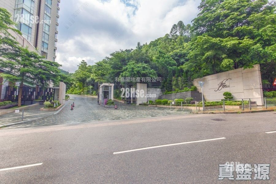 壹號雲頂 售盤 4 房 1,392 平方呎