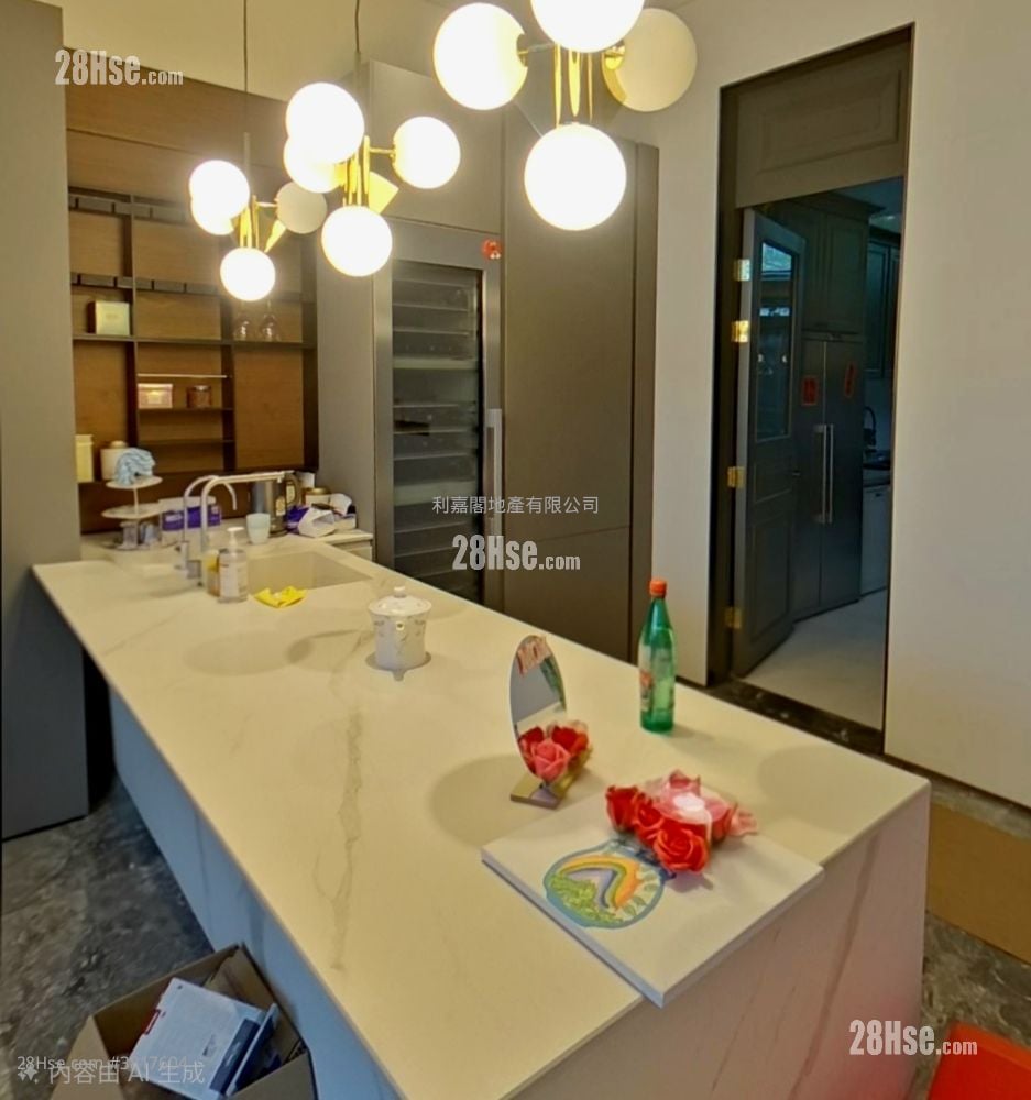 逸瓏灣 售盤 4 房 , 5+ 浴室 3,639 平方呎