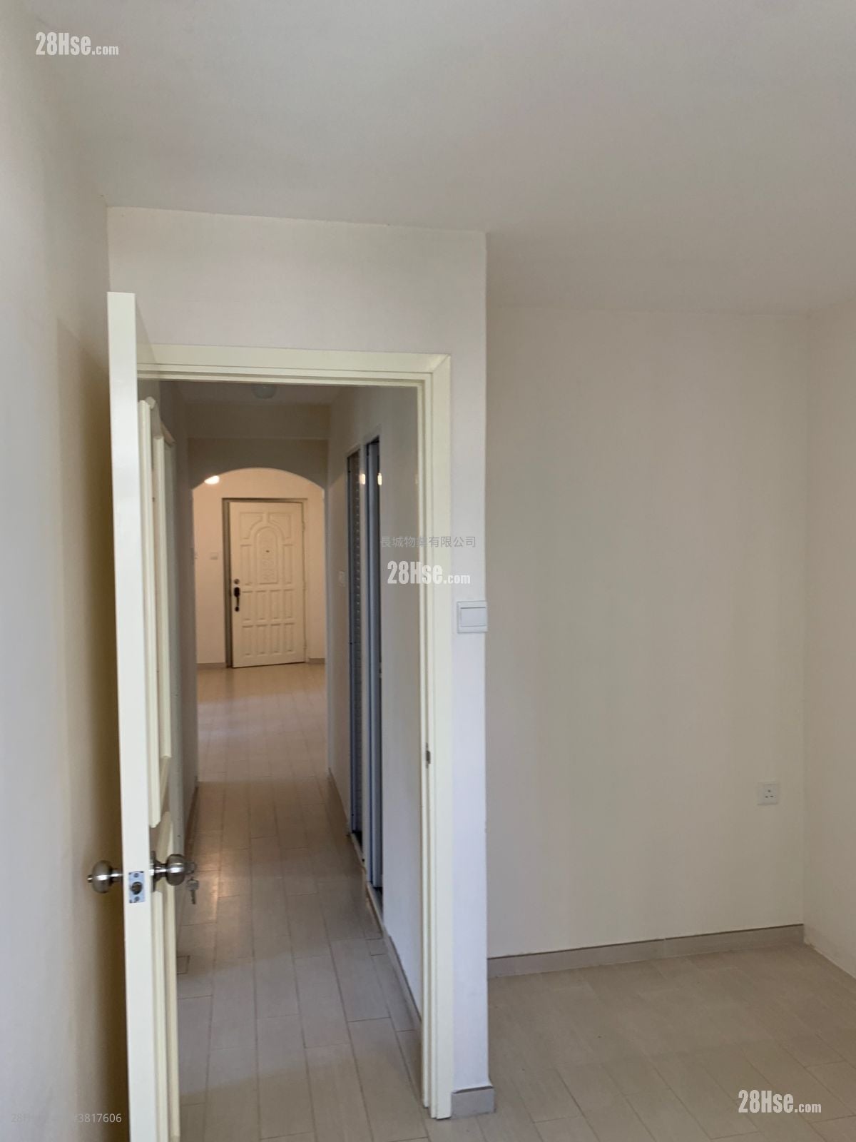 Nan Fung Sun Chuen Rental 3 Bedrooms , 2 Bathrooms 570 ft²