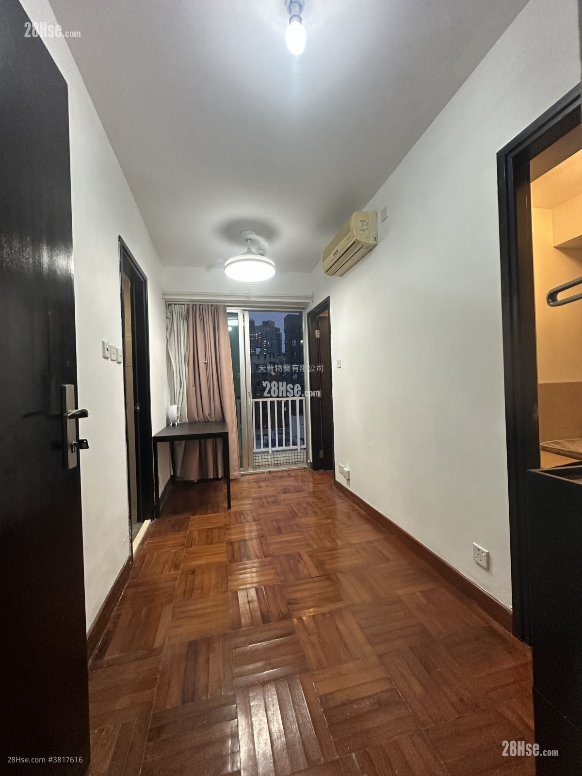 Kellet Court Sell 2 Bedrooms , 1 Bathroom 296 ft²