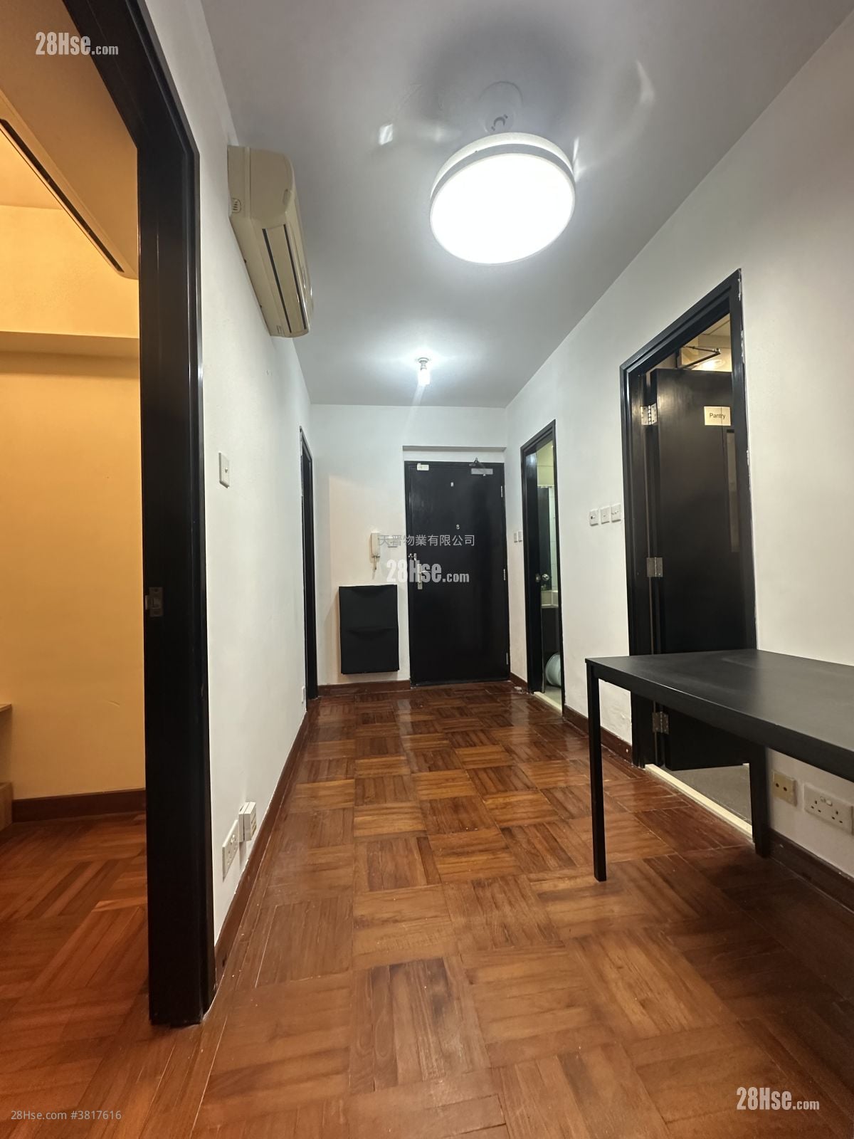 Kellet Court Sell 2 Bedrooms , 1 Bathroom 296 ft²