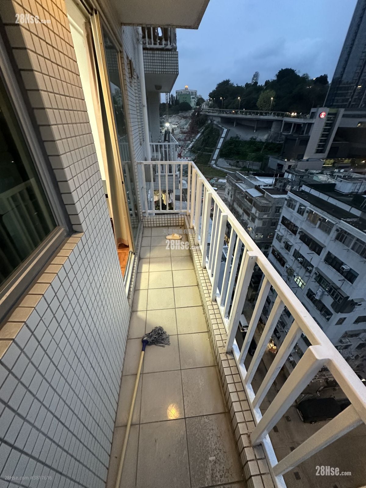 Kellet Court Sell 2 Bedrooms , 1 Bathroom 296 ft²