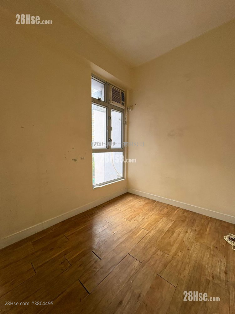 Po Tin Building Rental 2 Bedrooms , 1 Bathroom 262 ft²